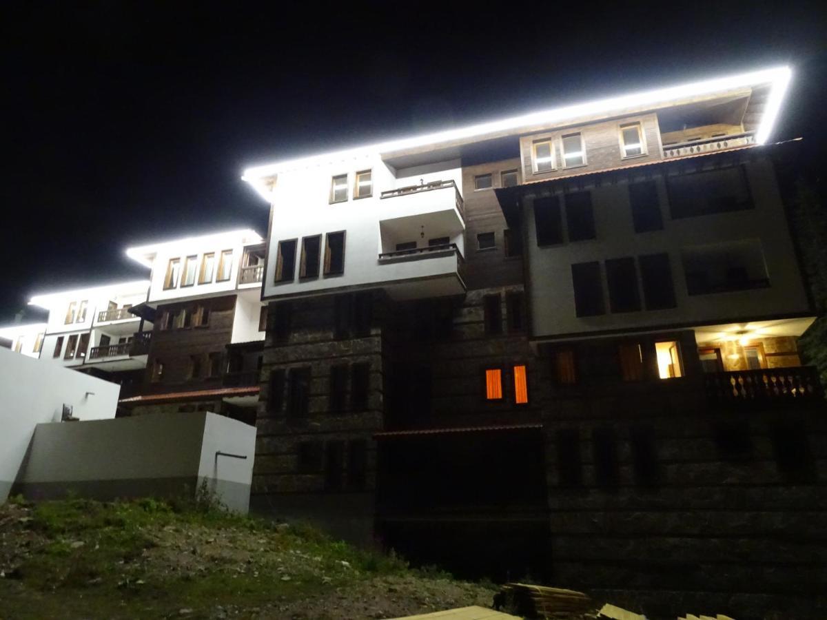 Apartment Darsi Pamporowo Exterior foto