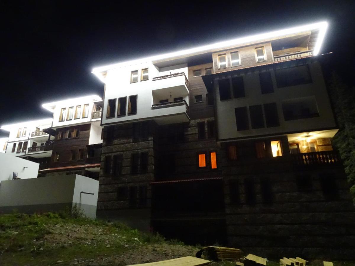 Apartment Darsi Pamporowo Exterior foto
