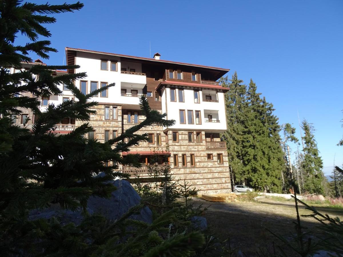 Apartment Darsi Pamporowo Exterior foto