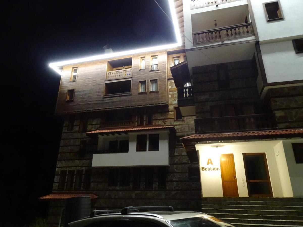 Apartment Darsi Pamporowo Exterior foto